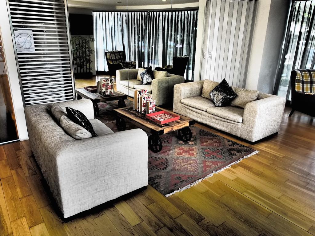 Beverly 33 By Aspira Bangkok Exteriér fotografie