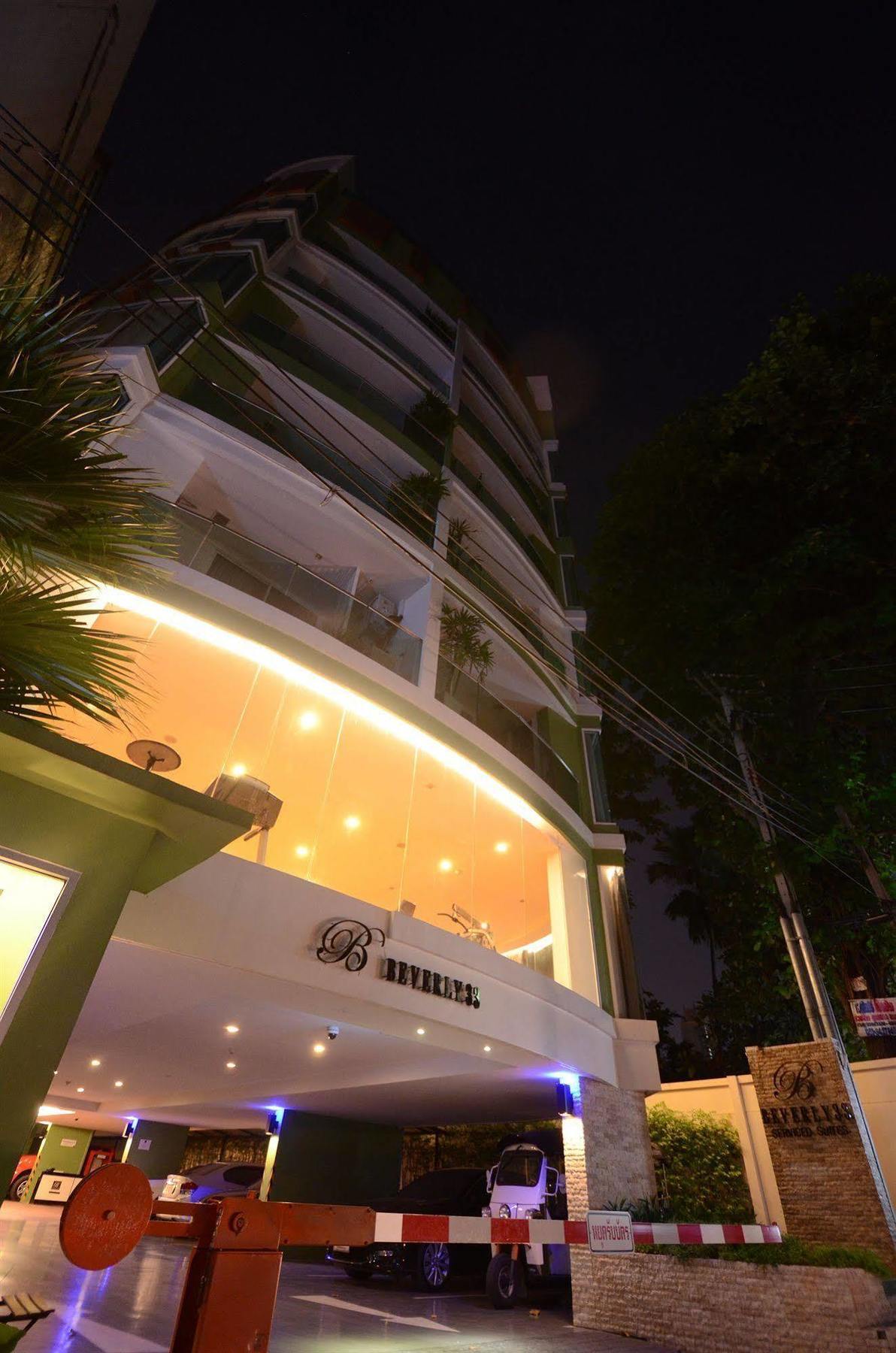 Beverly 33 By Aspira Bangkok Exteriér fotografie